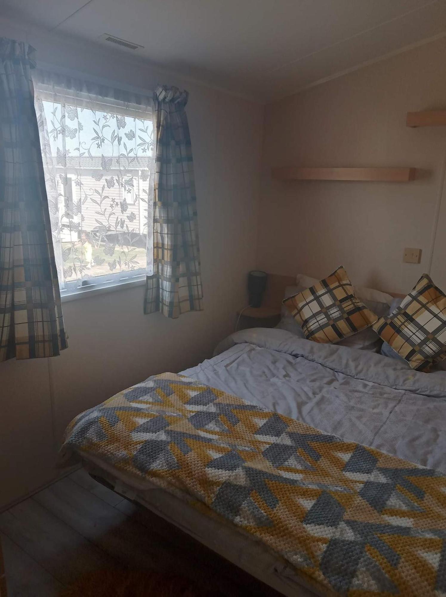 Caledonian Caravan Jaywick Sands Екстер'єр фото