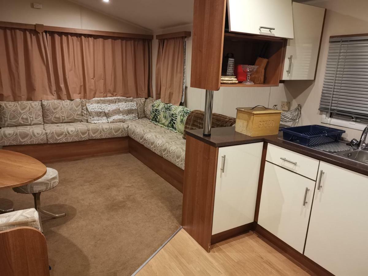 Caledonian Caravan Jaywick Sands Екстер'єр фото